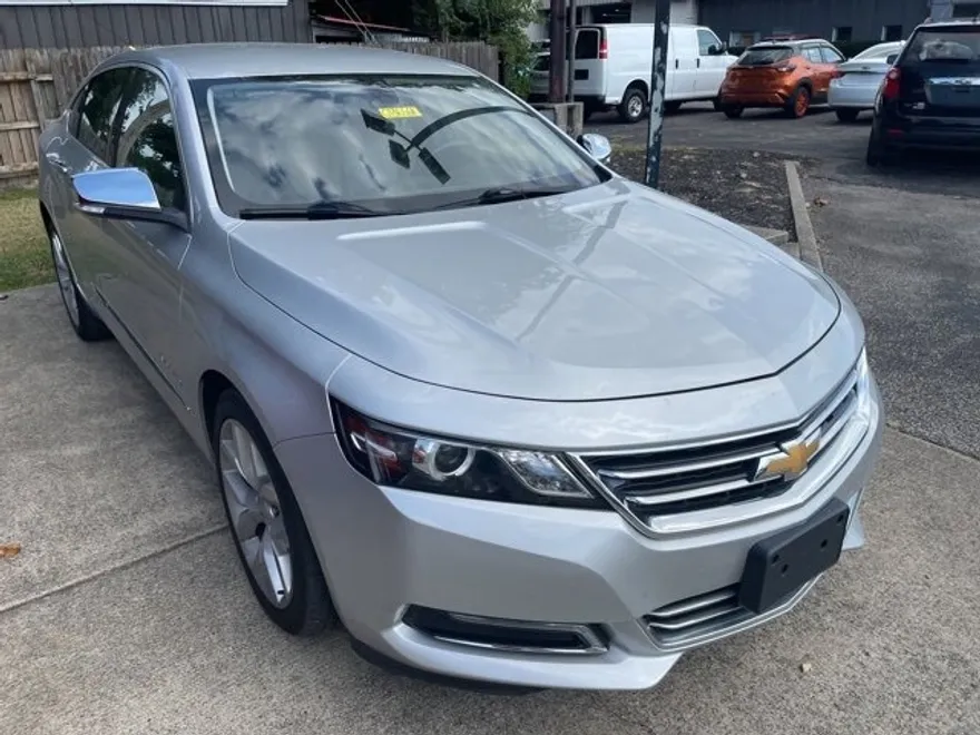2020 Chevrolet Impala Premier photo 1