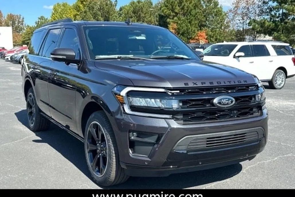 2024 Ford Expedition Limited photo 1