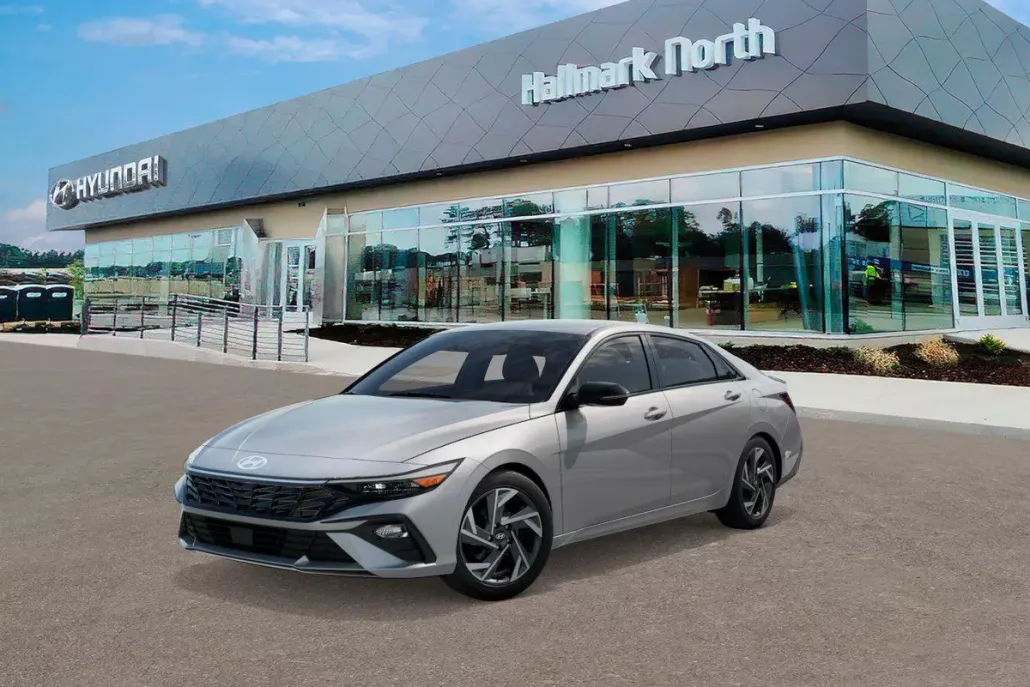2025 Hyundai Elantra SEL Sport photo 1