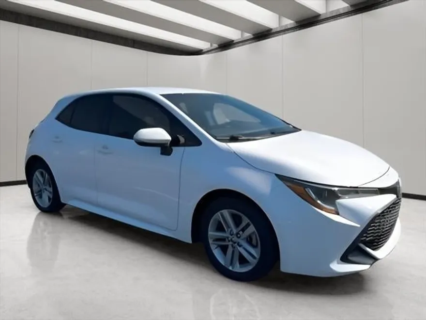 2022 Toyota Corolla SE photo 1