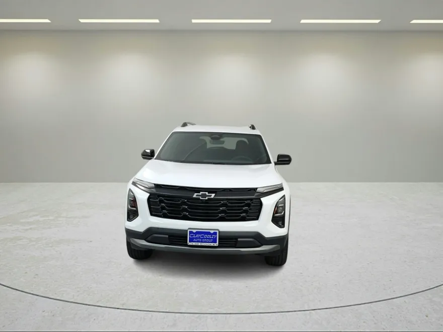 2026 Chevrolet Equinox LT photo 1