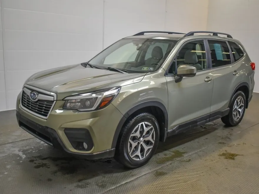 2021 Subaru Forester Premium photo 1