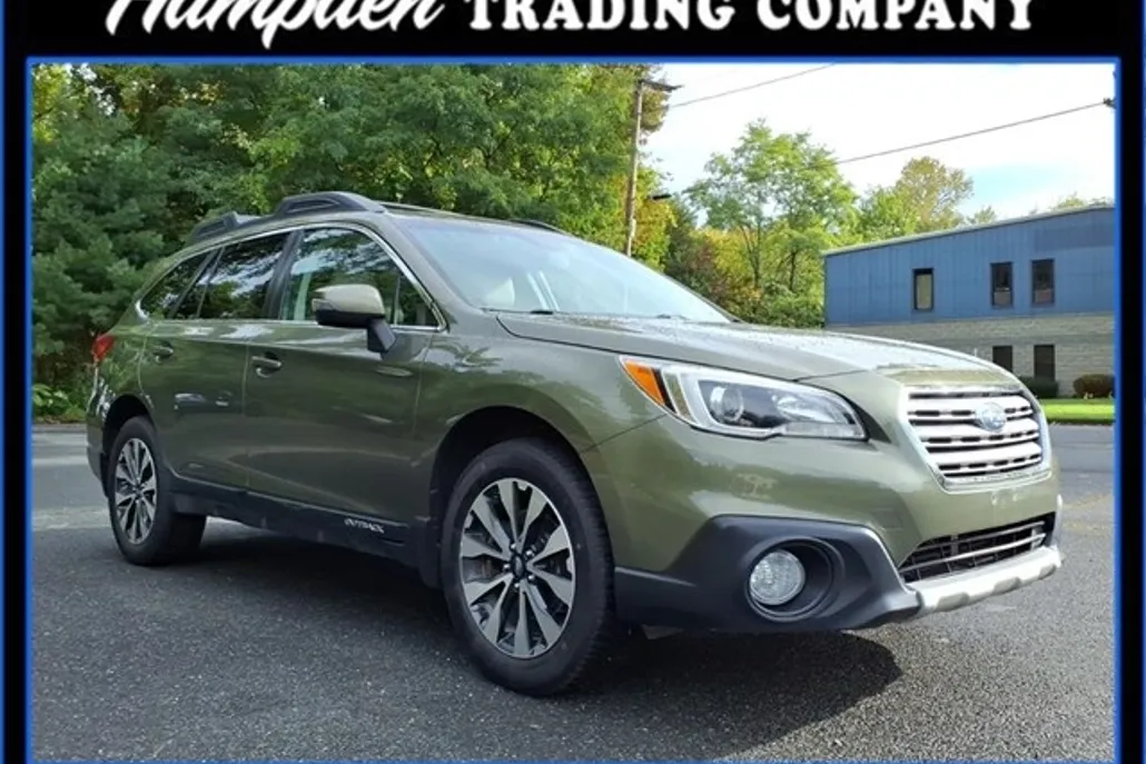 2016 Subaru Outback Limited photo 1