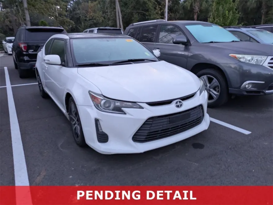2014 Scion tC Base photo 1