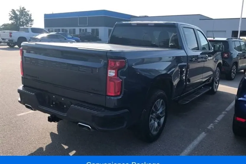 2022 Chevrolet Silverado 1500 RST photo 1