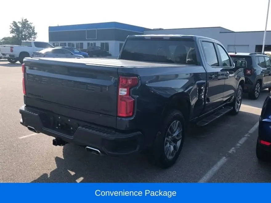 2022 Chevrolet Silverado 1500 RST photo 1