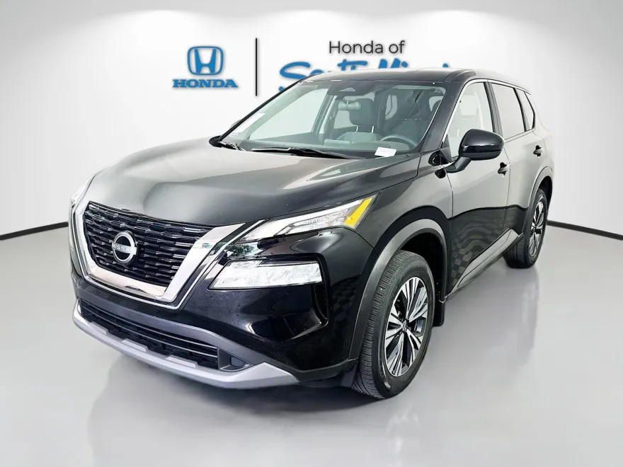 2023 Nissan Rogue SV photo 1