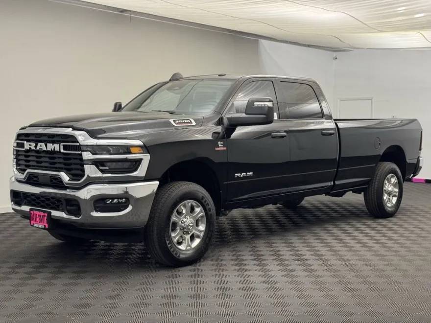 2025 Ram 3500 Big Horn photo 1