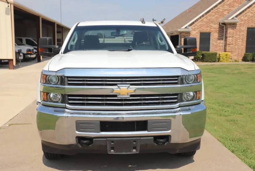 2018 Chevrolet Silverado 2500HD LT photo 1
