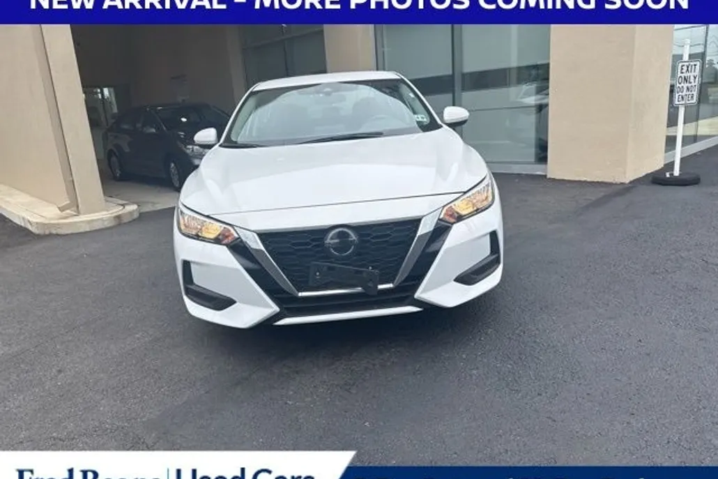2023 Nissan Sentra SV photo 1
