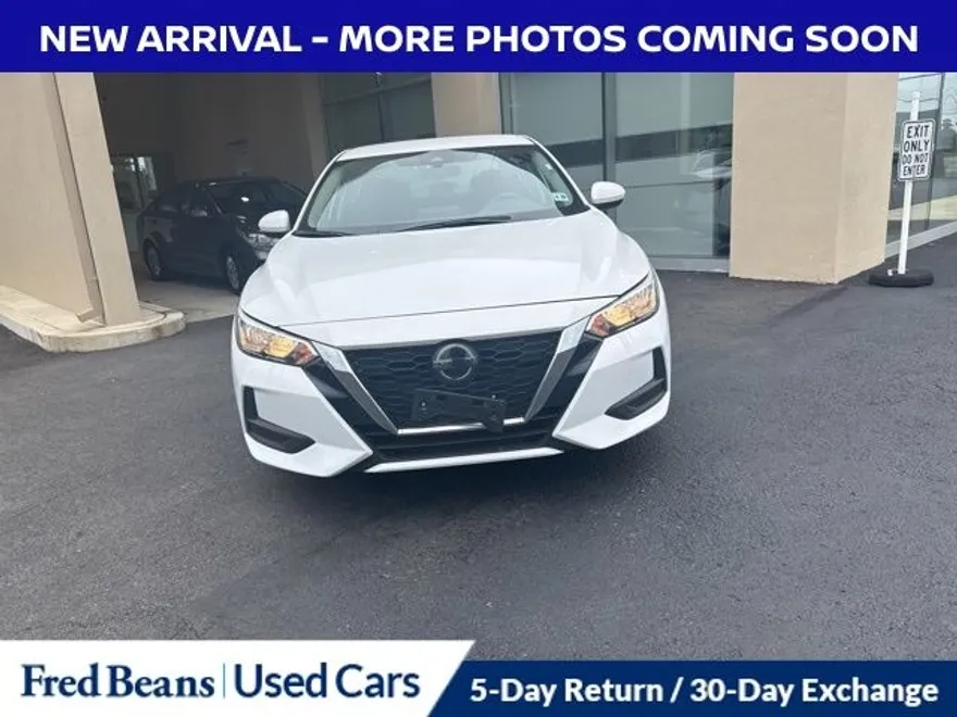 2023 Nissan Sentra SV photo 1
