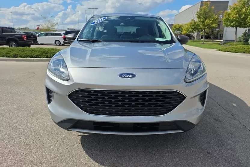 2022 Ford Escape SE photo 1