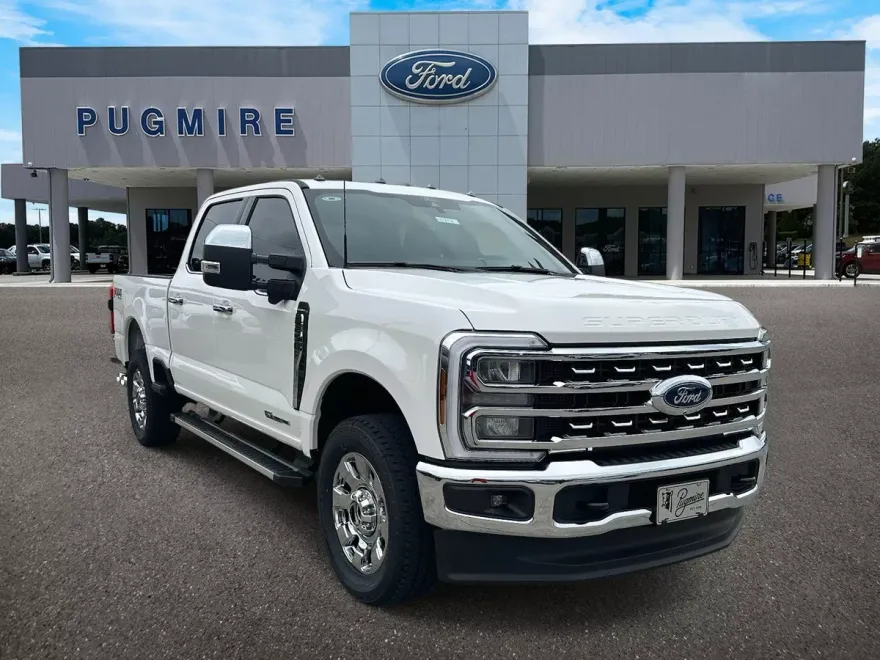 2025 Ford F-250 Lariat photo 1