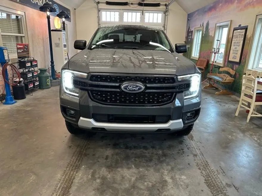2024 Ford Ranger XLT photo 1