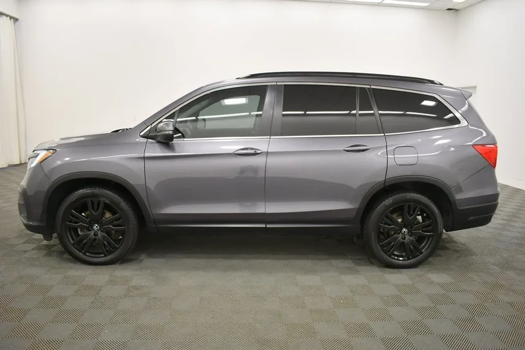 2022 Honda Pilot Special Edition photo 1