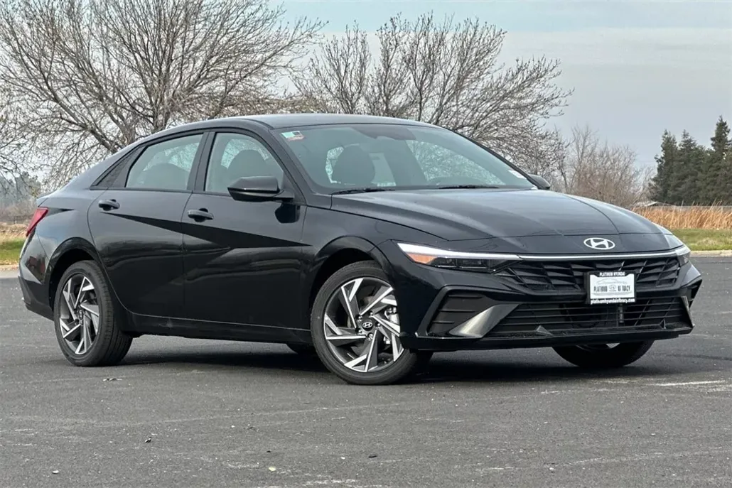 2025 Hyundai Elantra Hybrid SEL Sport photo 1