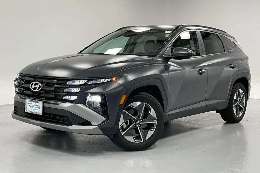 2025 Hyundai Tucson SEL photo 1