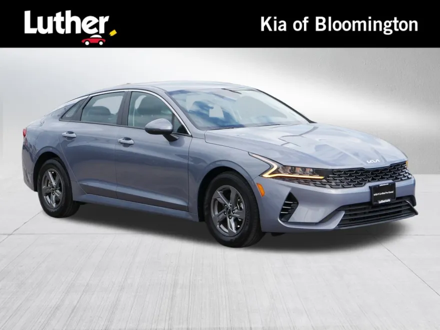 2024 Kia K5 LXS photo 1