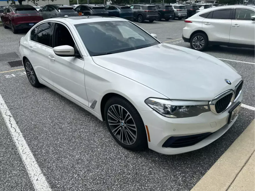 2019 Bmw 530i xDrive Sedan photo 1