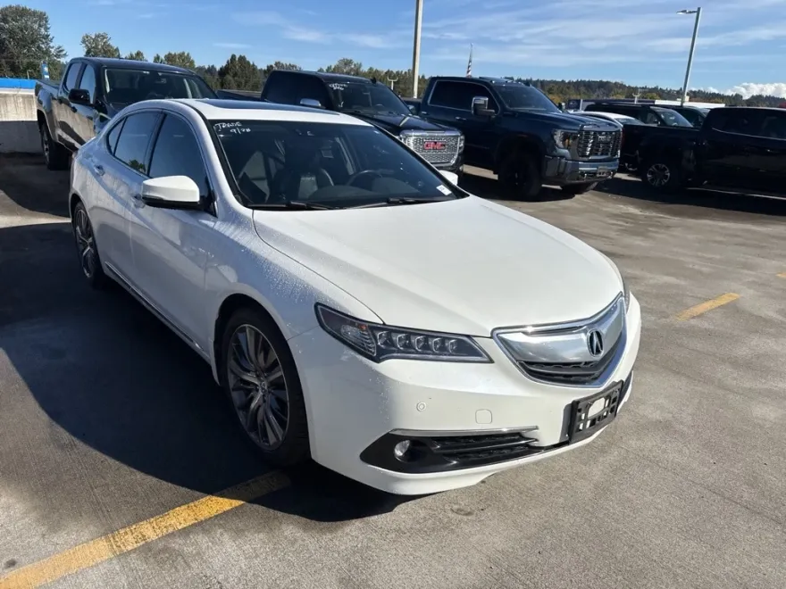 2017 Acura TLX SH-AWD Advance photo 1