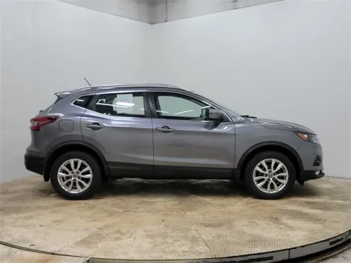 2021 Nissan Rogue Sport SV photo 4