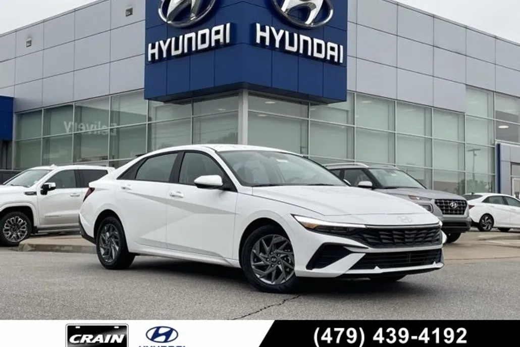 2025 Hyundai Elantra Hybrid Blue photo 1