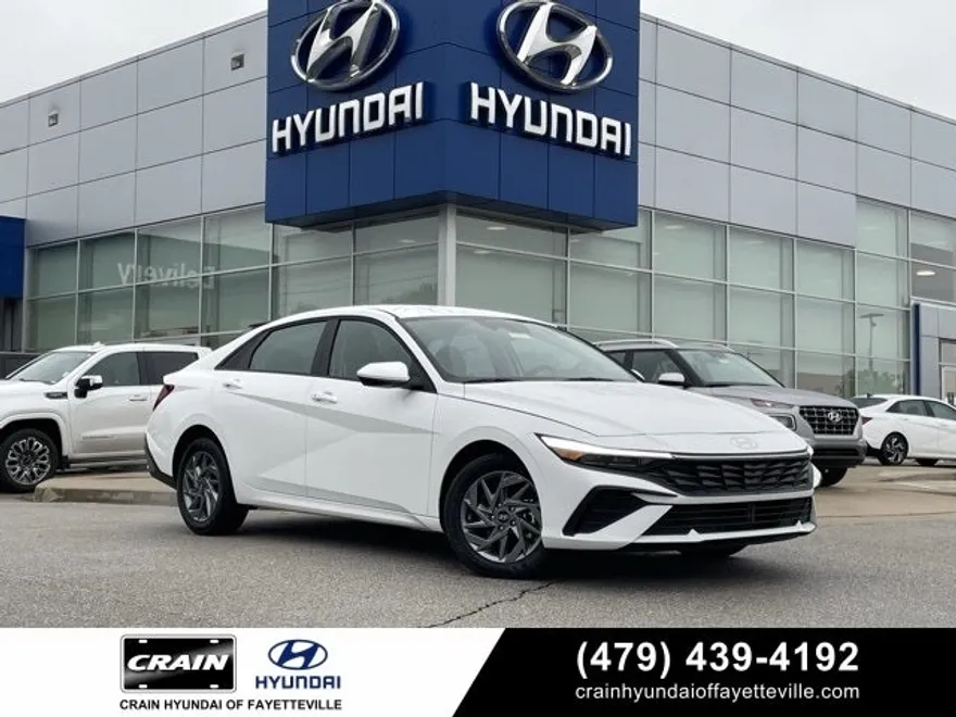 2025 Hyundai Elantra Hybrid Blue photo 1