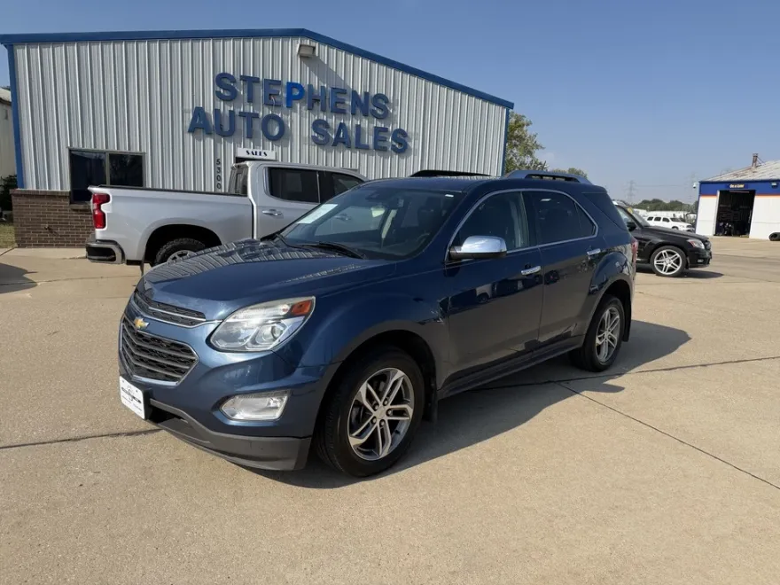 2017 Chevrolet Equinox Premier photo 1
