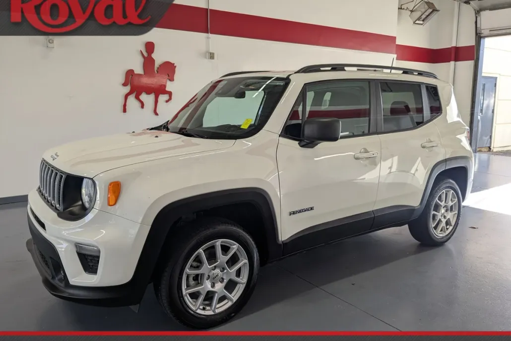 2022 Jeep Renegade Latitude photo 1