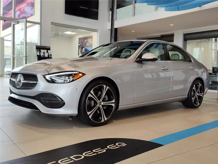 2025 Mercedes Benz C 300 photo 1
