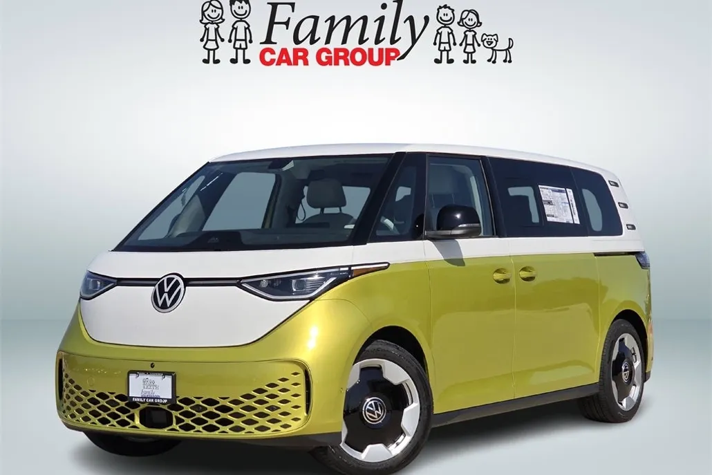 2025 Volkswagen ID. Buzz Pro Plus photo 1