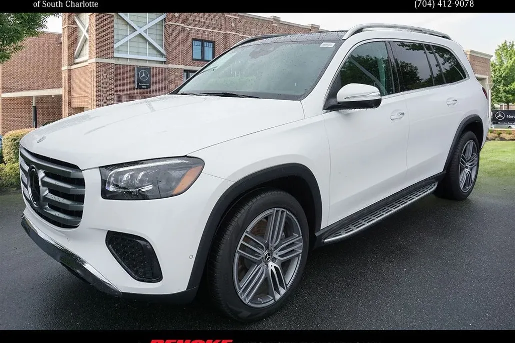 2024 Mercedes Benz GLS 450 photo 1