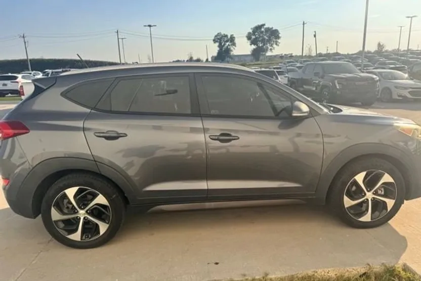 2016 Hyundai Tucson SE Eco Sport Limited photo 1