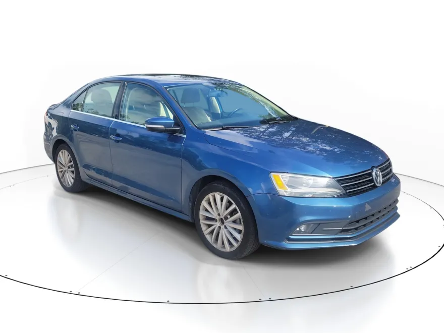 2015 Volkswagen Jetta 1.8T SE photo 1
