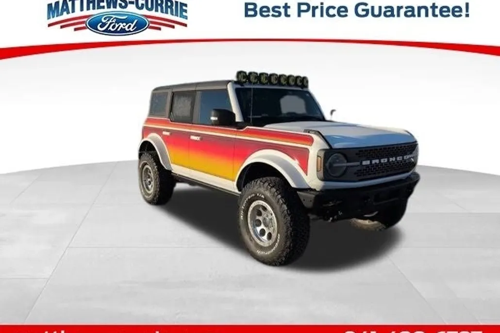 2024 Ford Bronco Badlands photo 1