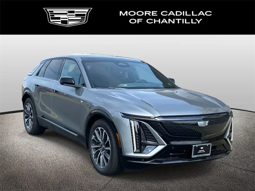 2026 Cadillac Lyriq Sport photo 1