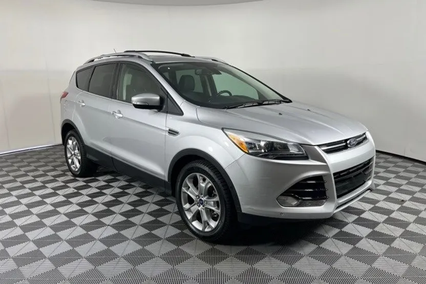 2014 Ford Escape Titanium photo 1