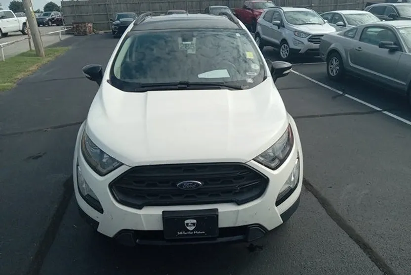 2021 Ford EcoSport SES photo 1