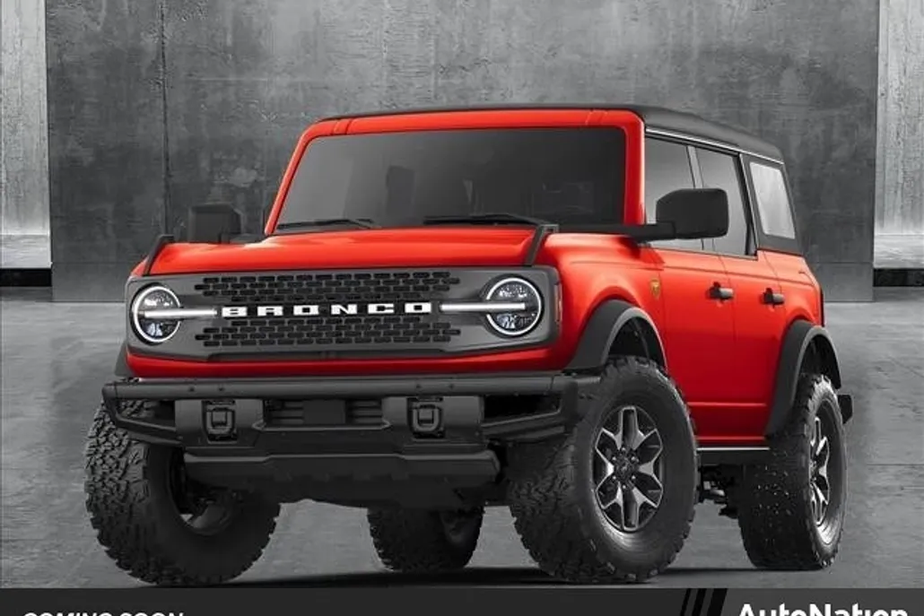 2025 Ford Bronco Outer Banks photo 1
