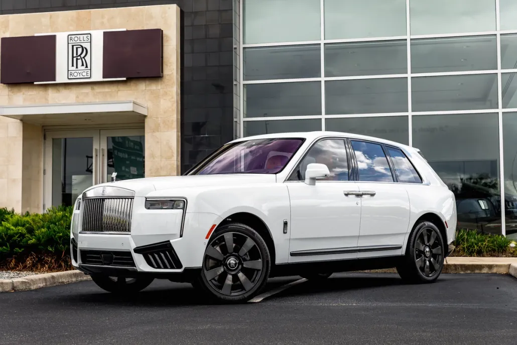 2025 Rolls Royce Cullinan RR photo 1