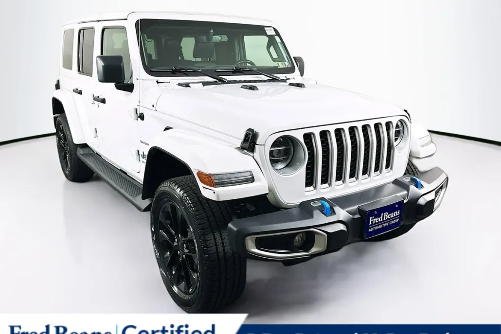 2022 Jeep Wrangler Unlimited Sahara 4xe photo 1