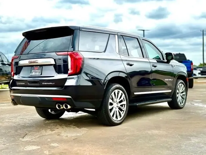 2024 Gmc Yukon Denali photo 1