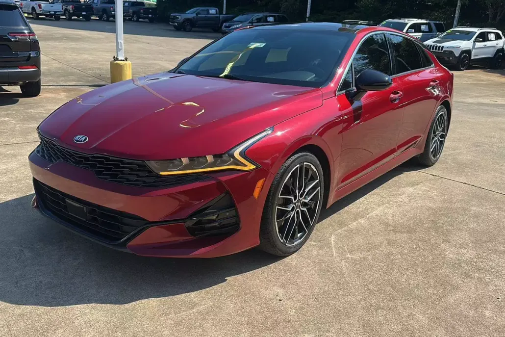 2021 Kia K5 GT photo 1