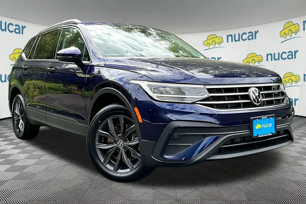 2022 Volkswagen Tiguan SE photo 1