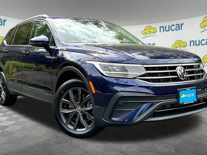 2022 Volkswagen Tiguan SE photo 1