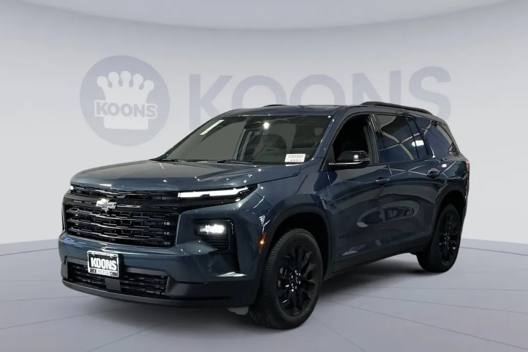2026 Chevrolet Traverse photo 1