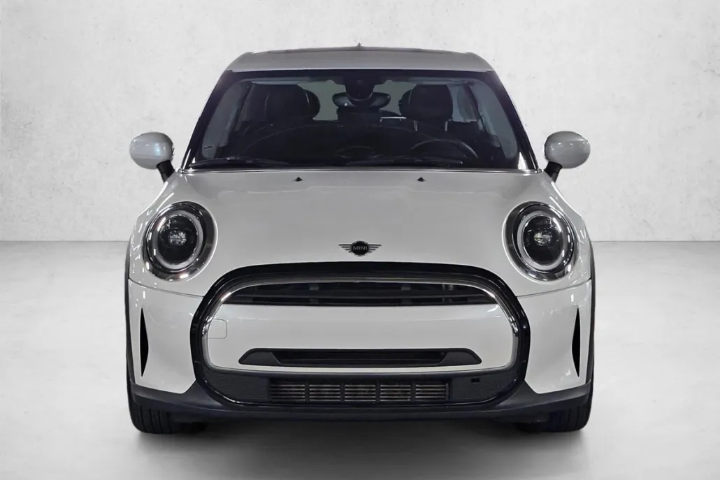 2023 Mini Cooper Hardtop 4 Door photo 1