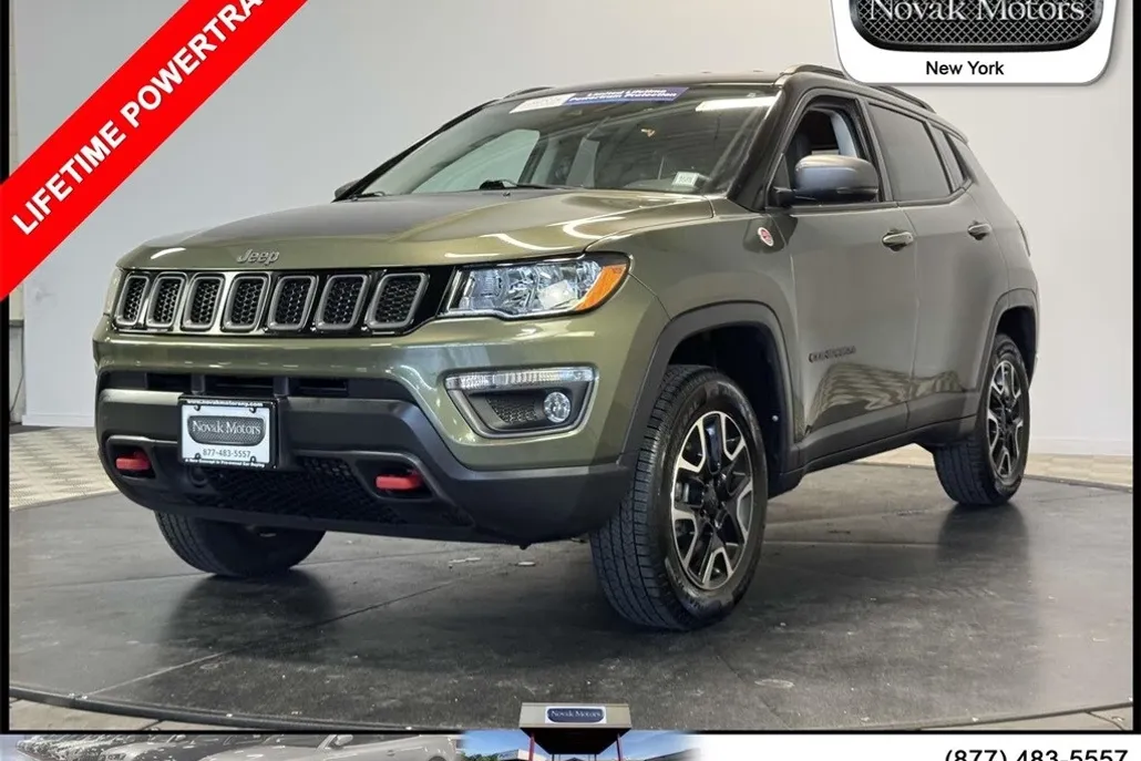 2021 Jeep Compass Trailhawk photo 1