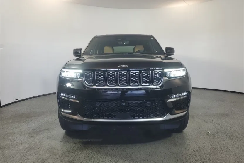 2022 Jeep Grand Cherokee Summit Reserve photo 1