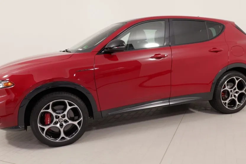 2024 Alfa Romeo Tonale Veloce photo 1